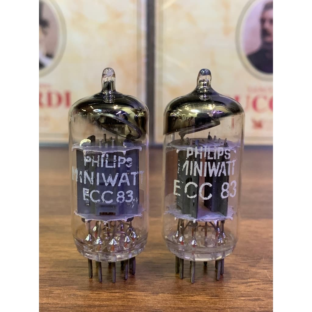 12AX7 ECC83 Philips VINTAGE O-Getter D-Code Germany Matched Pair