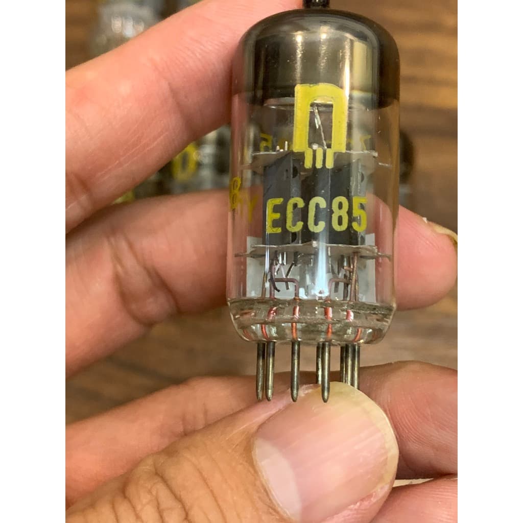 6AQ8 ECC85 RFT VINTAGE German Tested TV7
